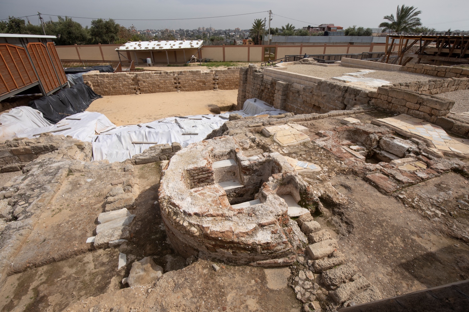 聖ヒラリオン修道院/テル・ウンム・アメル