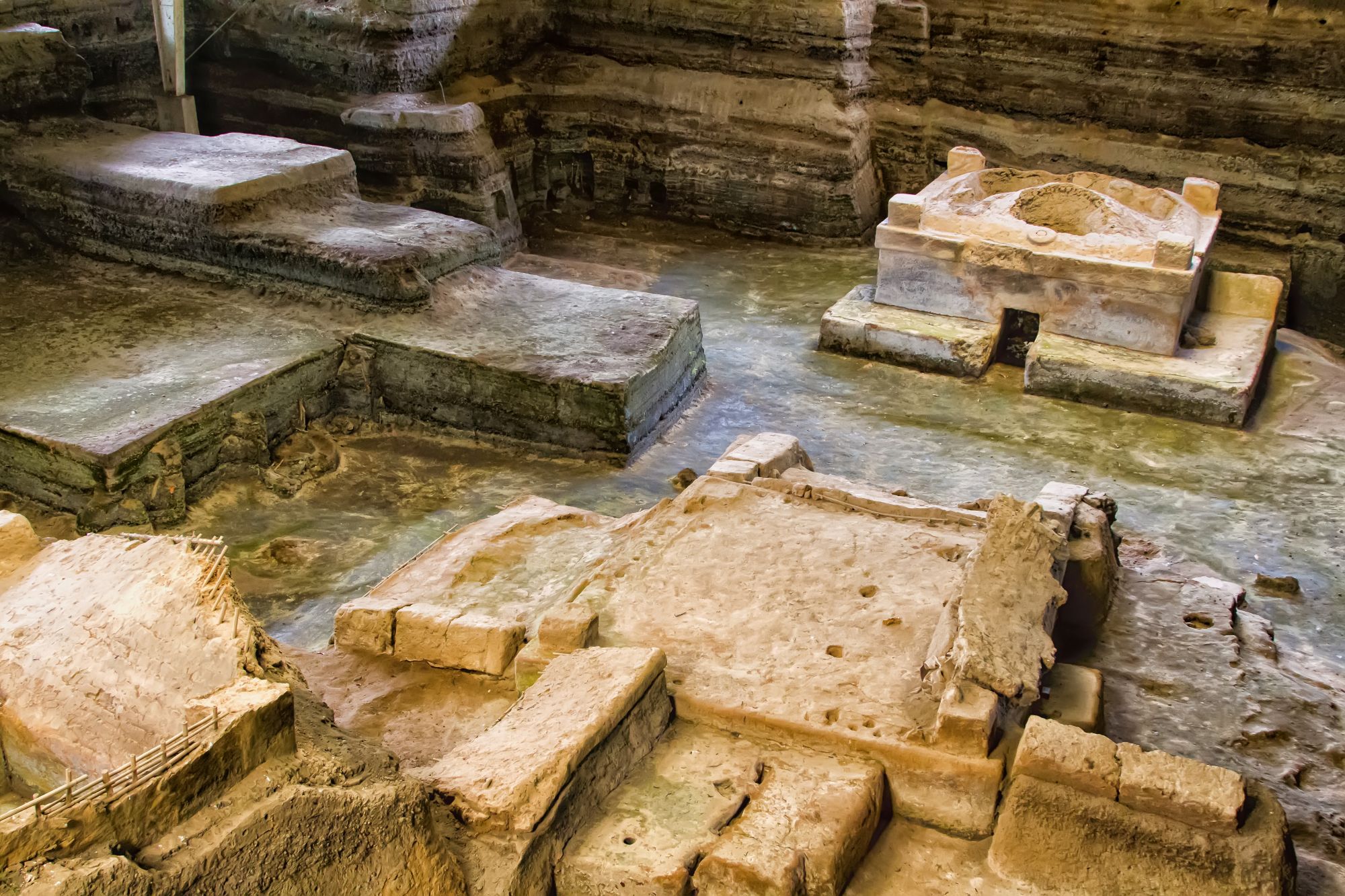 ホヤ・デ・セレンの考古遺跡