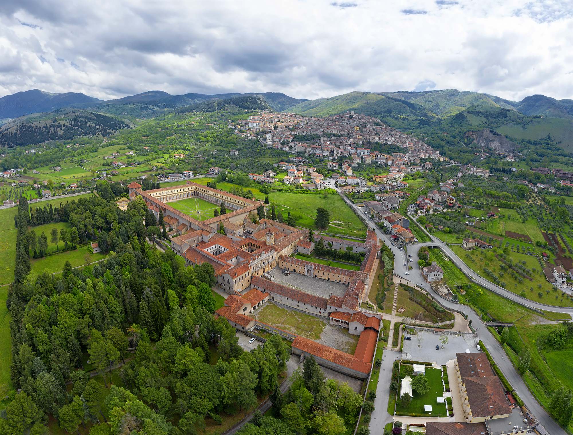 チレント・ディアノ渓谷国立公園及び遺跡群と修道院