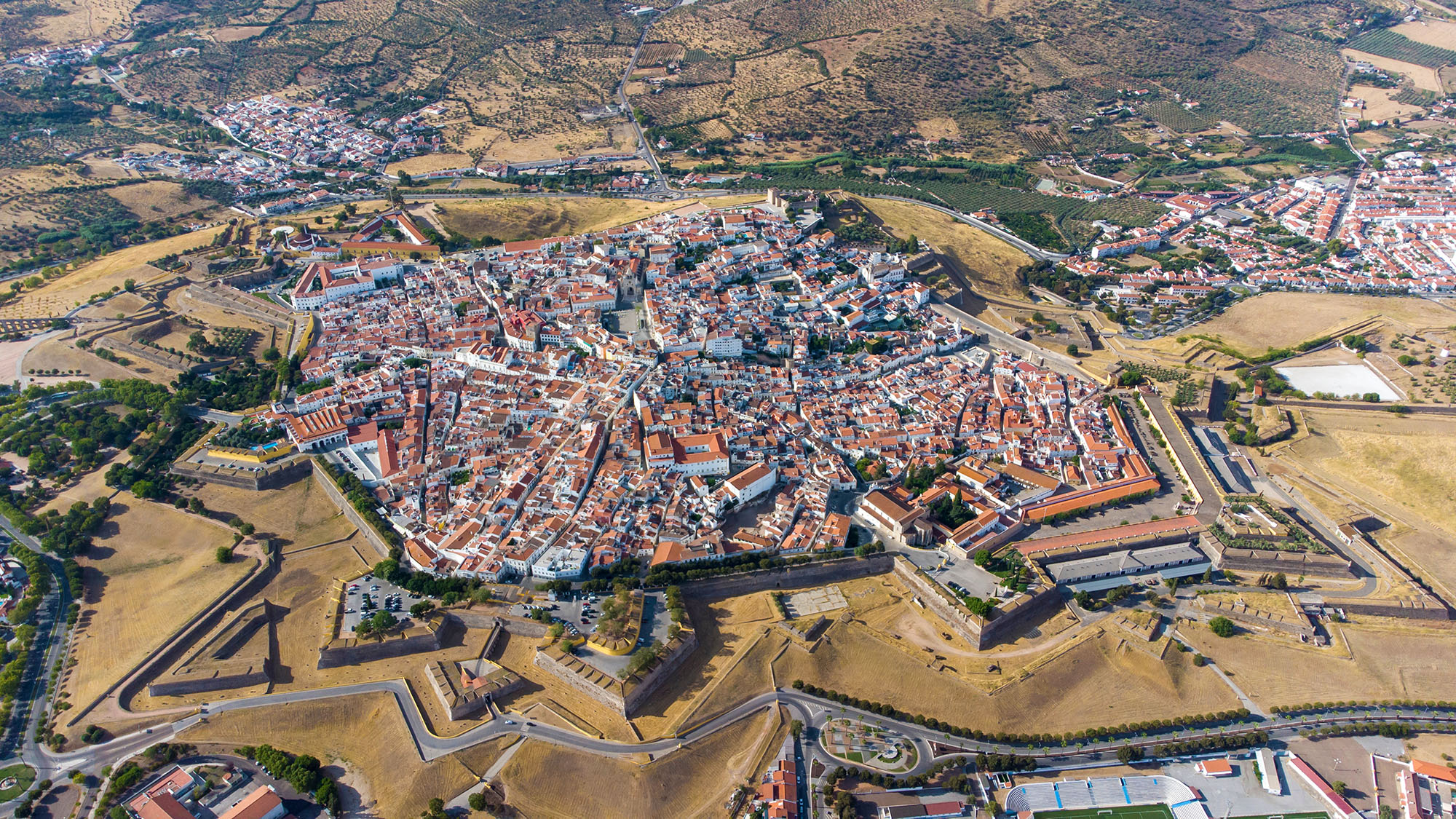 国境防衛都市エルヴァスとその要塞群