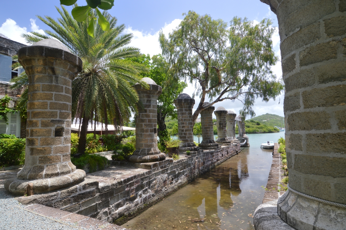 アンティグアの海軍造船所と関連考古遺跡群