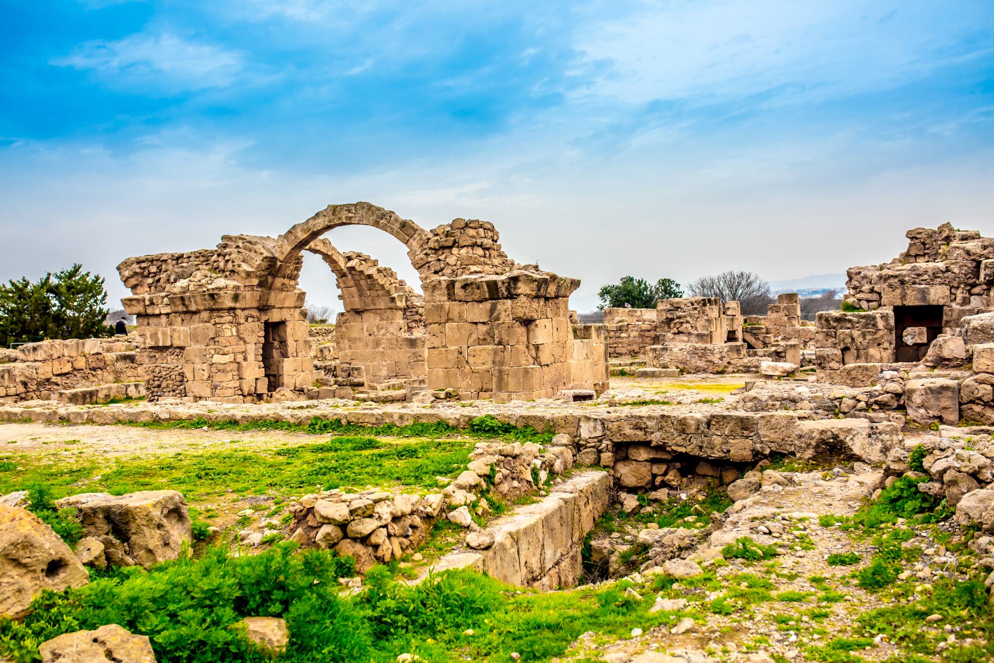 サランタ・コロネス城の遺跡
