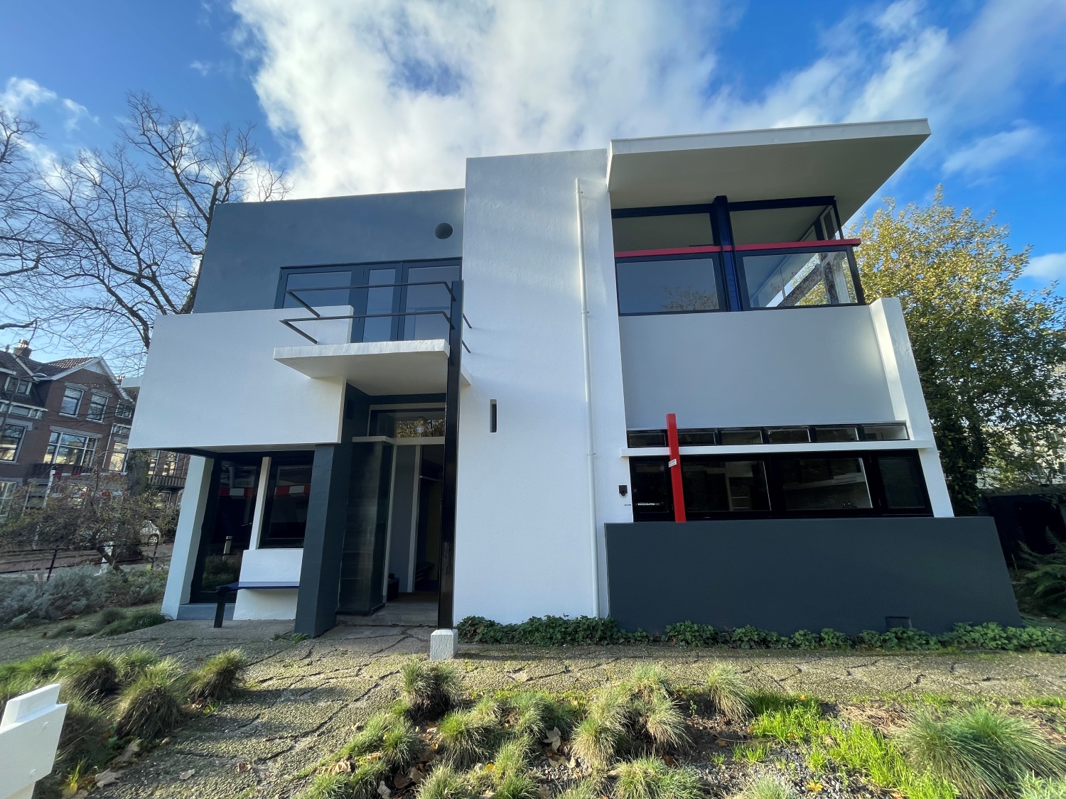 リートフェルト設計のシュレーダー邸