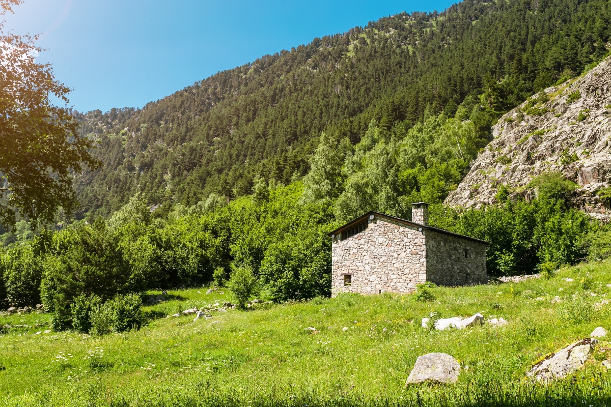 マドリウ・パラフィタ・クラロー渓谷