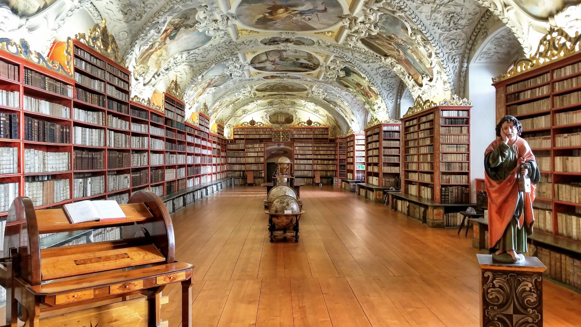 ストラホフ図書館